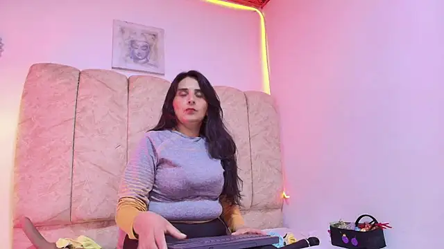  Marcela   online show from 04-21-26, 11:39