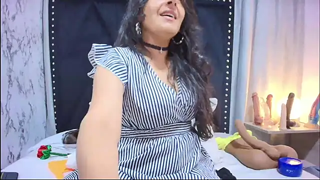 Snapshot of _Marcela__ chatting on 06-02-26, 11:32 Marcela online show from 06-02-26, 11:32