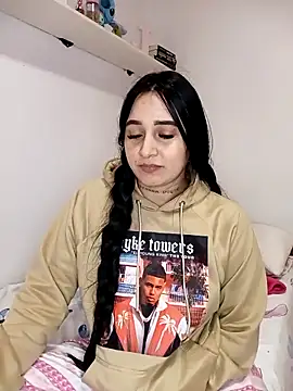 Juanamd1 online show from 02-25-25, 11:21