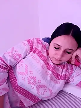 Juanamd1 online show from 03-05-25, 07:27