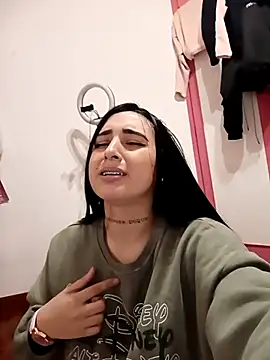 Juanamd1 online show from 01-25-25, 12:16