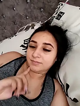 Juanamd1 online show from 10-30-25, 11:52