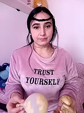 Juanamd1 online show from 02-05-25, 12:06