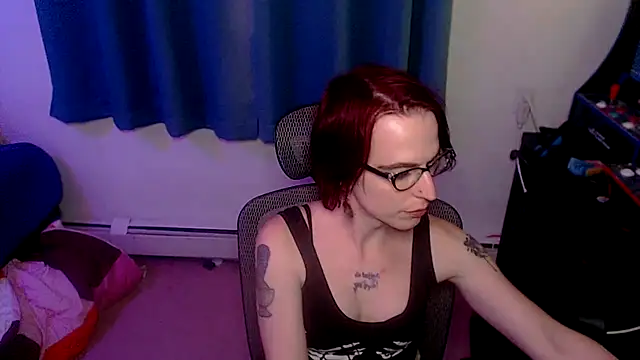 Snapshot of RyffBurnz chatting on 10-09-25, 04:24 RyffBurnz online show from 10-09-25, 04:24