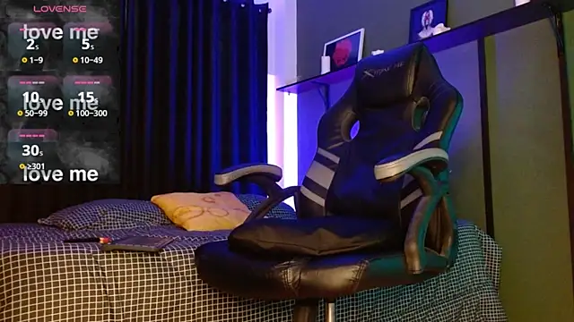 castle 87 online show from 10-07-25, 02:40