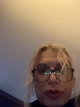 Snapshot of jennaycaa chatting on 11-17-25, 06:28 jennaycaa online show from 11-17-25, 06:28