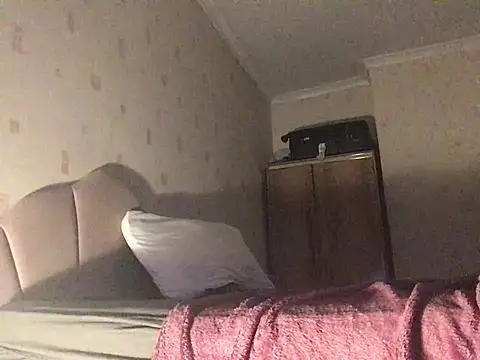 nolotymfcXo online show from 03-17-26, 02:58