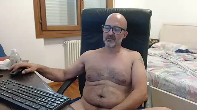 newsimo74 online show from 06-23-26, 06:17