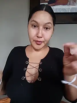 SamaraJay1 online show from 05-18-26, 02:00