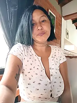 SamaraJay1 online show from 12-02-25, 03:36