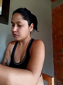 SamaraJay1 online show from 04-03-26, 03:18