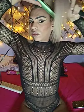 MARGOTFERRER online show from 05-20-26, 05:04