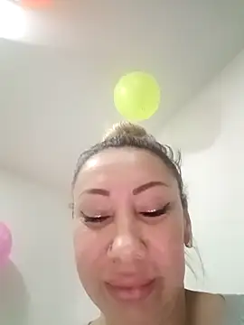 coral smitth online show from 11-10-25, 04:12