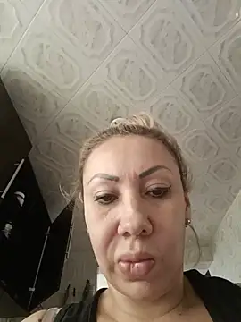 Snapshot of coral_smitth chatting on 06-06-26, 04:12 coral smitth online show from 06-06-26, 04:12