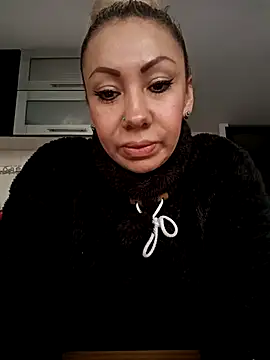 coral smitth online show from 09-18-25, 09:40