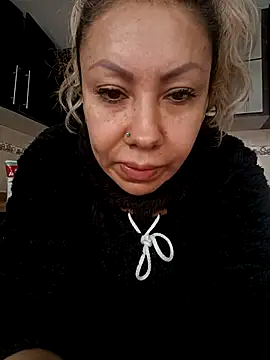 coral smitth online show from 09-23-25, 01:29