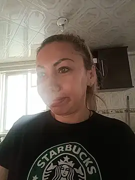 Snapshot of coral_smitth chatting on 07-16-26, 04:59 coral smitth online show from 07-16-26, 04:59