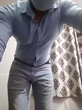 Guyinshortss online show from 02-28-26, 09:03