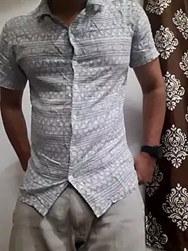 Snapshot of Guyinshortss chatting on 09-26-25, 08:38 Guyinshortss online show from 09-26-25, 08:38