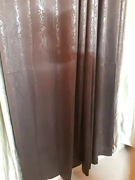 Snapshot of Guyinshortss chatting on 09-29-25, 08:47 Guyinshortss online show from 09-29-25, 08:47