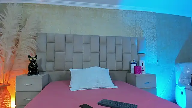 EmmaTorres  online show from 01-16-26, 11:09