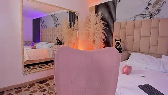 EmmaTorres  online show from 02-25-26, 10:09