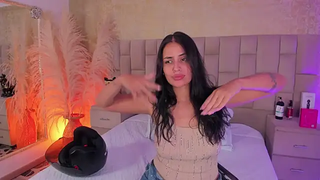 EmmaTorres  online show from 01-11-26, 08:27