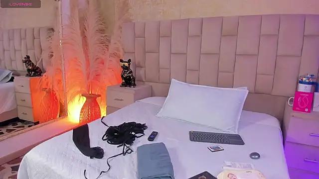 EmmaTorres  online show from 01-12-26, 09:52