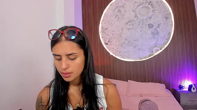 EmmaTorres  online show from 03-27-26, 10:33