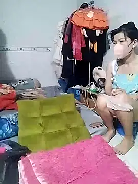 Snapshot of HimiJim chatting on 03-05-26, 02:52 HimiJim online show from 03-05-26, 02:52