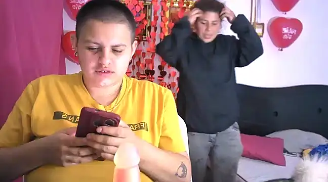 Snapshot of tatsumi_nao chatting on 02-15-25, 08:12 tatsumi nao online show from 02-15-25, 08:12