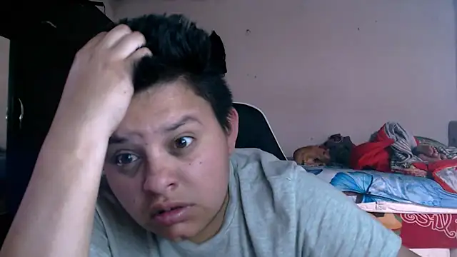 Snapshot of tatsumi_nao chatting on 11-08-25, 05:27 tatsumi nao online show from 11-08-25, 05:27