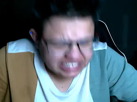 Snapshot of tatsumi_nao chatting on 10-22-25, 04:01 tatsumi nao online show from 10-22-25, 04:01