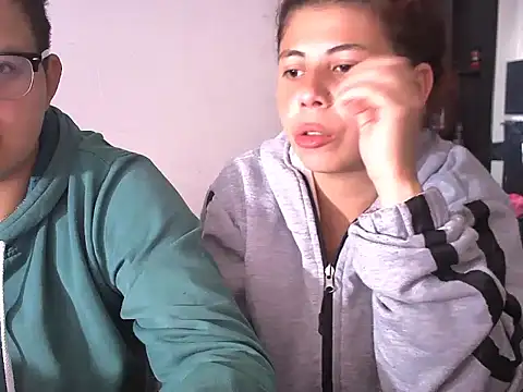 Snapshot of tatsumi_nao chatting on 01-05-25, 06:24 tatsumi nao online show from 01-05-25, 06:24