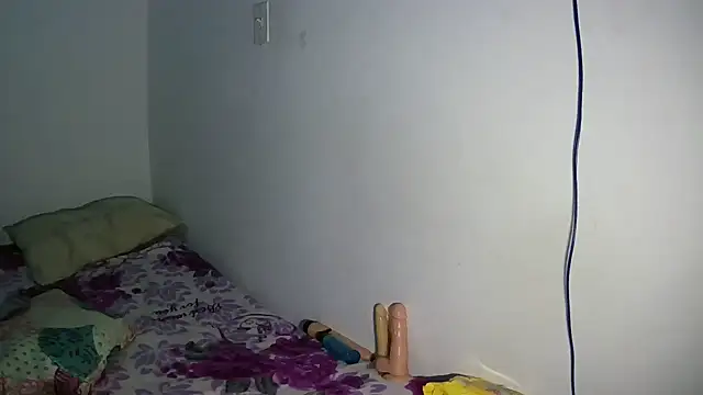 Snapshot of celeste_stephan chatting on 02-12-25, 04:23 celeste stephan online show from 02-12-25, 04:23