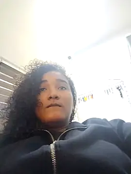 samanthaeliott22 online show from 12-22-24, 12:38