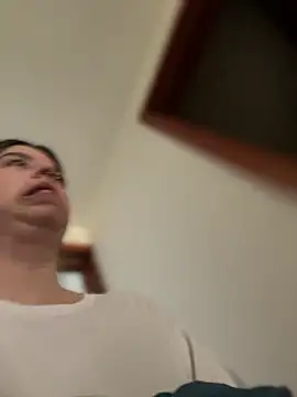 Snapshot of Cloew_Marz chatting on 02-06-26, 04:03 Cloew Marz online show from 02-06-26, 04:03