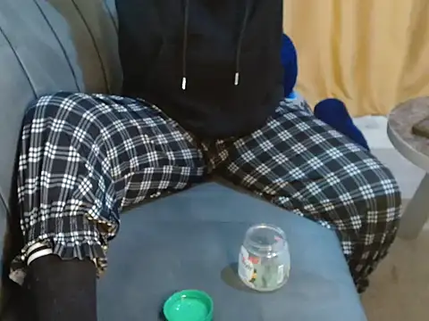 leslysexygirl online show from 10-08-25, 05:57