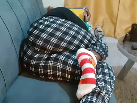 leslysexygirl online show from 11-30-25, 05:08