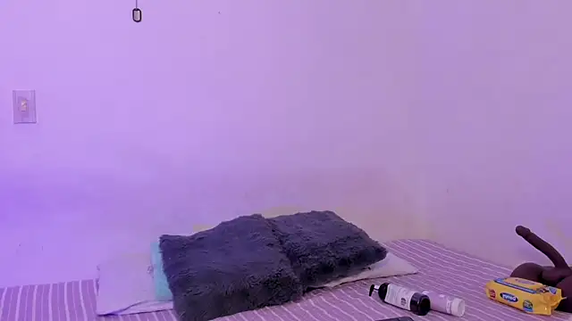 crystalvazquez online show from 01-06-26, 01:04