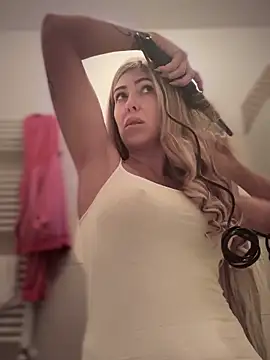 RaquelleDevon online show from 02-10-26, 10:36