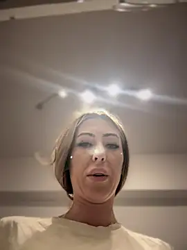 RaquelleDevon online show from 03-02-26, 01:39