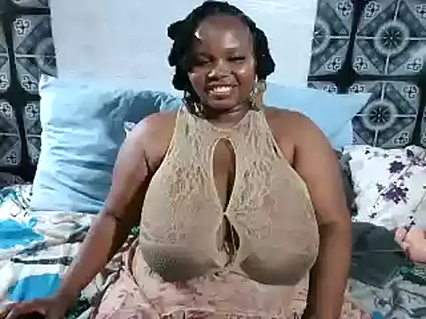 Snapshot of Candiyliciousxx chatting on 05-19-26, 02:46 Candiyliciousxx online show from 05-19-26, 02:46