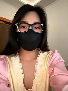 Lilisa miu online show from 10-09-25, 04:51