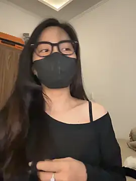 Lilisa miu online show from 10-15-25, 04:15