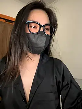 Lilisa miu online show from 09-30-25, 04:13