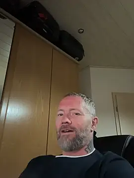 Snapshot of Rockburg chatting on 04-08-26, 09:00 Rockburg online show from 04-08-26, 09:00