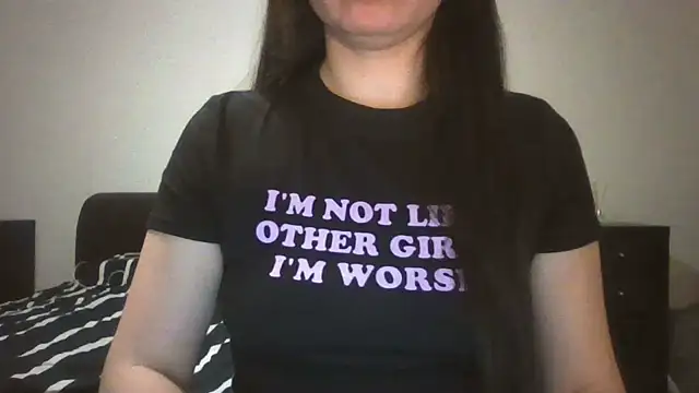 Snapshot of VanesaJewelz chatting on 03-11-25, 06:30 VanesaJewelz online show from 03-11-25, 06:30