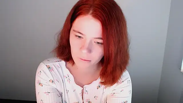 Snapshot of Sun_Alexia chatting on 10-08-25, 12:39 Sun Alexia online show from 10-08-25, 12:39