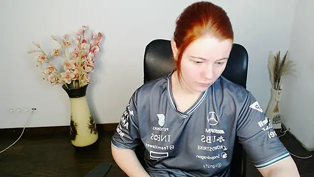 Sun Alexia online show from 11-30-25, 03:29